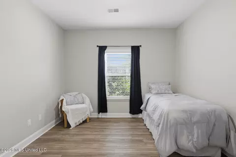Bedroom - 137 Sweetbriar Cir, Canton, MS 39046 photo 4 of 5