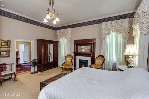 Bedroom - 203 Pearl St, Brandon, MS 39042 photo 1 of 12