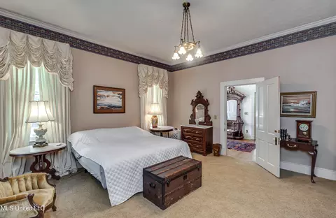 Bedroom - 203 Pearl St, Brandon, MS 39042 photo 2 of 12
