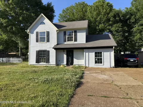 9284 Brooks Dr, Olive Branch, MS 38654