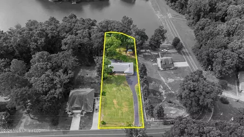 View/Area - 1463 Thunderbird Dr, Hernando, MS 38632 photo 3 of 3