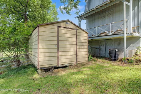 Exterior - 1463 Thunderbird Dr, Hernando, MS 38632 photo 7 of 7