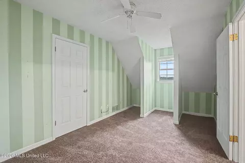 Bedroom - 2051 Laughter Rd, Nesbit, MS 38651 photo 7 of 8