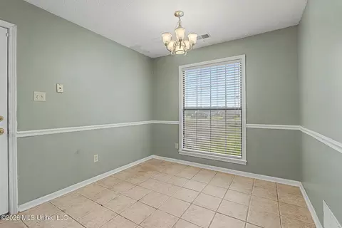 Dining - 2051 Laughter Rd, Nesbit, MS 38651 photo 1 of 1