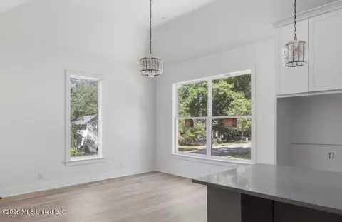 Dining - 24 Avery Cir, Jackson, MS 39211 photo 1 of 1