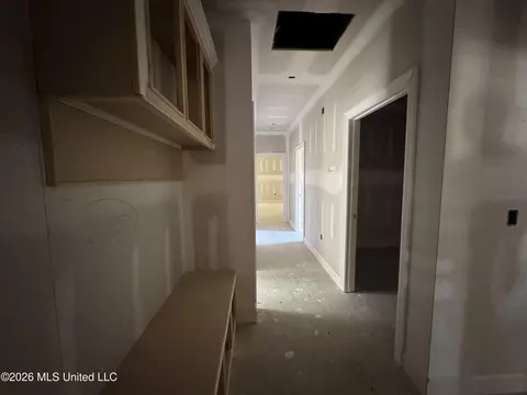 Entry Way - 414 Hyde Park Cv, Brandon, MS 39042 photo 1 of 4
