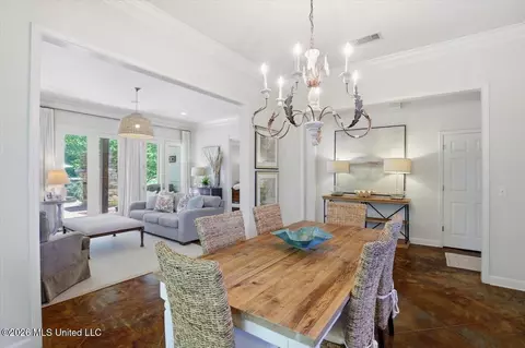 Dining - 105 Camden Ct, Madison, MS 39110 photo 3 of 3
