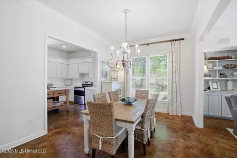 Dining - 105 Camden Ct, Madison, MS 39110 photo 2 of 3