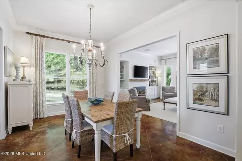 Dining - 105 Camden Ct, Madison, MS 39110 photo 1 of 3