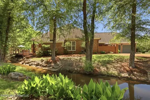 Exterior - 105 Camden Ct, Madison, MS 39110 photo 13 of 14