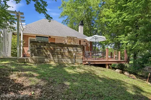 Exterior - 105 Camden Ct, Madison, MS 39110 photo 12 of 14