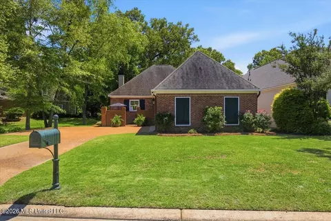 105 Camden Ct, Madison, MS 39110
