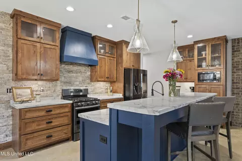 Kitchen - 6720 Thyatira Tyro, Como, MS 38619 photo 1 of 3