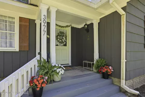 Exterior - 3977 Nassau St, Jackson, MS 39216 photo 3 of 7