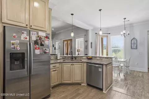 Kitchen - 170 Browning Rd, Flora, MS 39071 photo 4 of 4