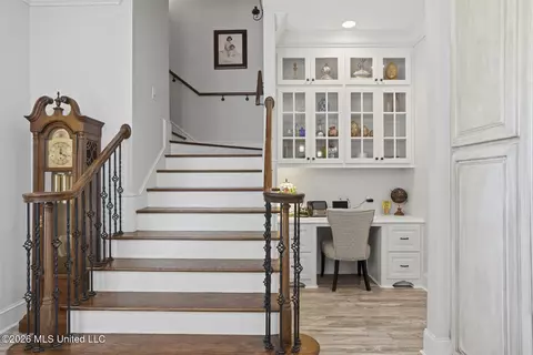 Entry Way - 170 Browning Rd, Flora, MS 39071 photo 4 of 4