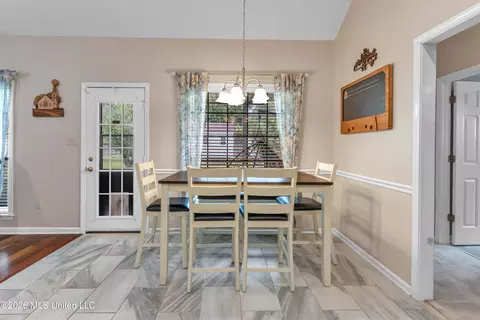Dining - 8574 Bell Brook Dr, Olive Branch, MS 38654 photo 1 of 1