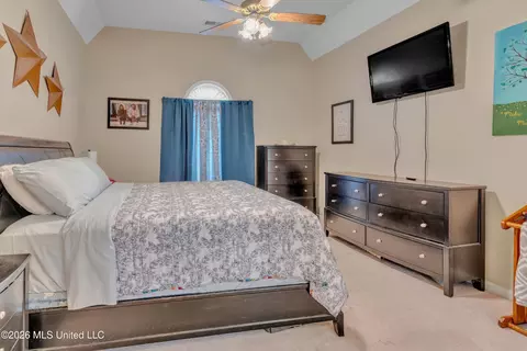 Bedroom - 8574 Bell Brook Dr, Olive Branch, MS 38654 photo 1 of 2