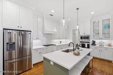 Kitchen - 119 Herons Bay Cir, Madison, MS 39110 photo 1 of 5