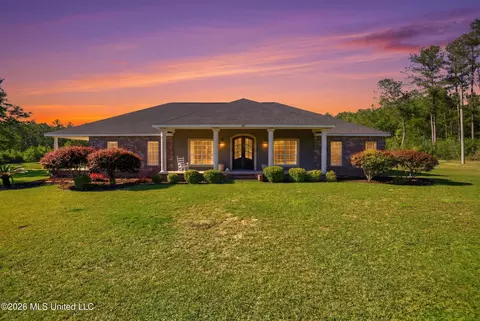 96 Daniels Way, Saucier, MS 39574