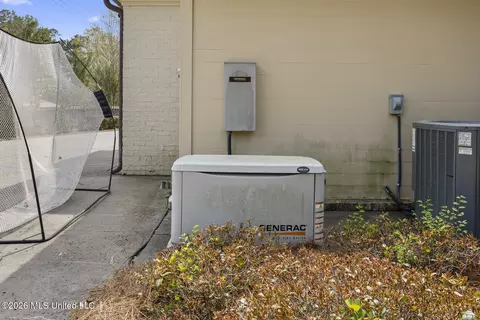Other - 2526 Honeysuckle Ln, Jackson, MS 39211 photo 12 of 15