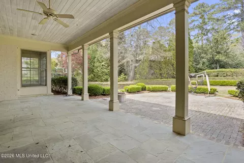 Other - 2526 Honeysuckle Ln, Jackson, MS 39211 photo 10 of 15