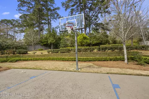 Other - 2526 Honeysuckle Ln, Jackson, MS 39211 photo 11 of 15