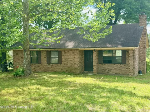 176 Hancock Rd, Lucedale, MS 39452