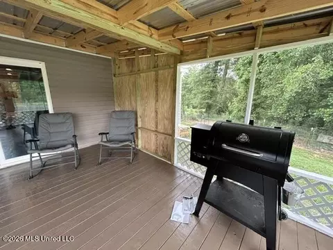 Exterior - 2096 Swilley Rd, Wesson, MS 39191 photo 10 of 22