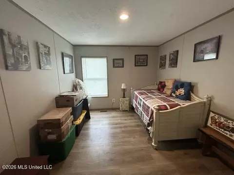 Bedroom - 2096 Swilley Rd, Wesson, MS 39191 photo 9 of 10