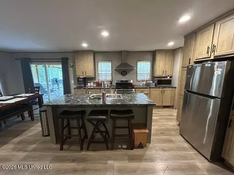 Kitchen - 2096 Swilley Rd, Wesson, MS 39191 photo 4 of 5