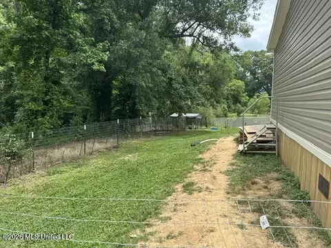 Exterior - 2096 Swilley Rd, Wesson, MS 39191 photo 16 of 22