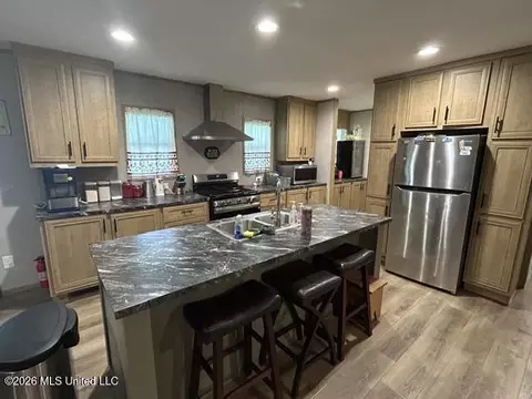 Kitchen - 2096 Swilley Rd, Wesson, MS 39191 photo 1 of 5