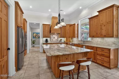 Kitchen - 1043 Stonegate Dr, Mccomb, MS 39648 photo 1 of 3