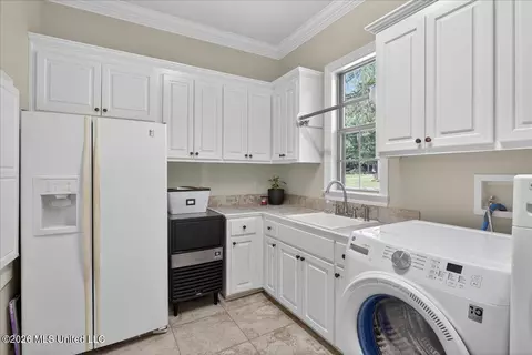 Other - 1043 Stonegate Dr, Mccomb, MS 39648 photo 5 of 9