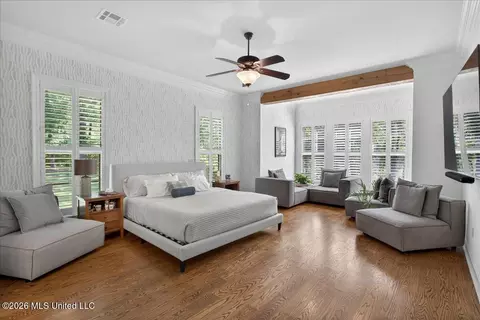 Bedroom - 1043 Stonegate Dr, Mccomb, MS 39648 photo 5 of 8