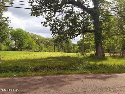804 N Flag Chapel Rd, Jackson, MS 39209 photo 3