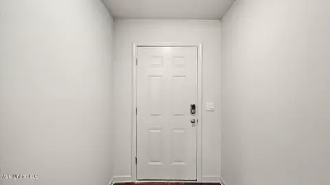 Entry Way - 240 Raulston Dr, Byram, MS 39272 photo 1 of 8