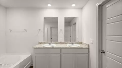 Other - 240 Raulston Dr, Byram, MS 39272 photo 4 of 7