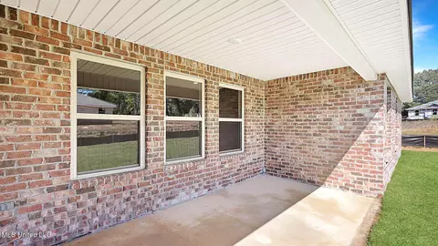 Exterior - 240 Raulston Dr, Byram, MS 39272 photo 2 of 2