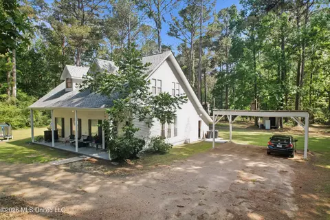 Other - 1152 E Robb St #E, Summit, MS 39666 photo 12 of 14