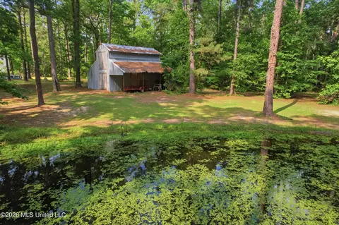 Other - 1152 E Robb St #E, Summit, MS 39666 photo 8 of 14