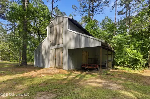 Other - 1152 E Robb St #E, Summit, MS 39666 photo 10 of 14