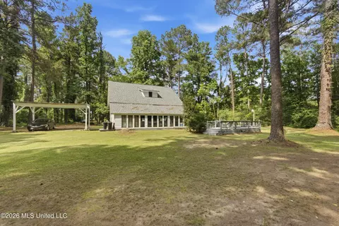 Exterior - 1152 E Robb St #E, Summit, MS 39666 photo 11 of 11