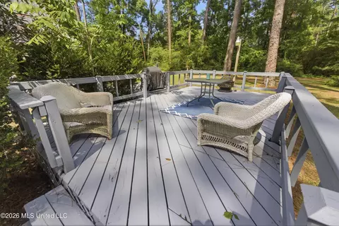 Exterior - 1152 E Robb St #E, Summit, MS 39666 photo 4 of 11