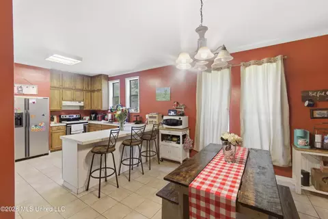 Other - 1152 E Robb St #E, Summit, MS 39666 photo 5 of 14