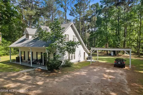 Other - 1152 E Robb St #E, Summit, MS 39666 photo 11 of 14
