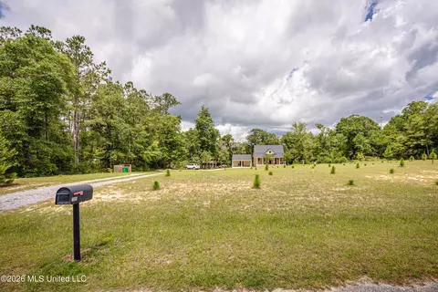 Exterior - 2000 River Bluffs Dr, Vancleave, MS 39565 photo 2 of 19