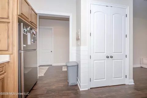 Entry Way - 2000 River Bluffs Dr, Vancleave, MS 39565 photo 1 of 5