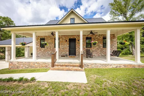 Exterior - 2000 River Bluffs Dr, Vancleave, MS 39565 photo 3 of 19